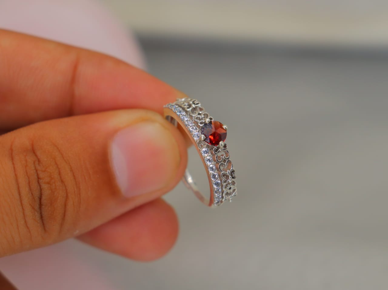 Yaqoot Garnet Ring in Italian Silver with Zircon Detailing – Elegant & Timeless