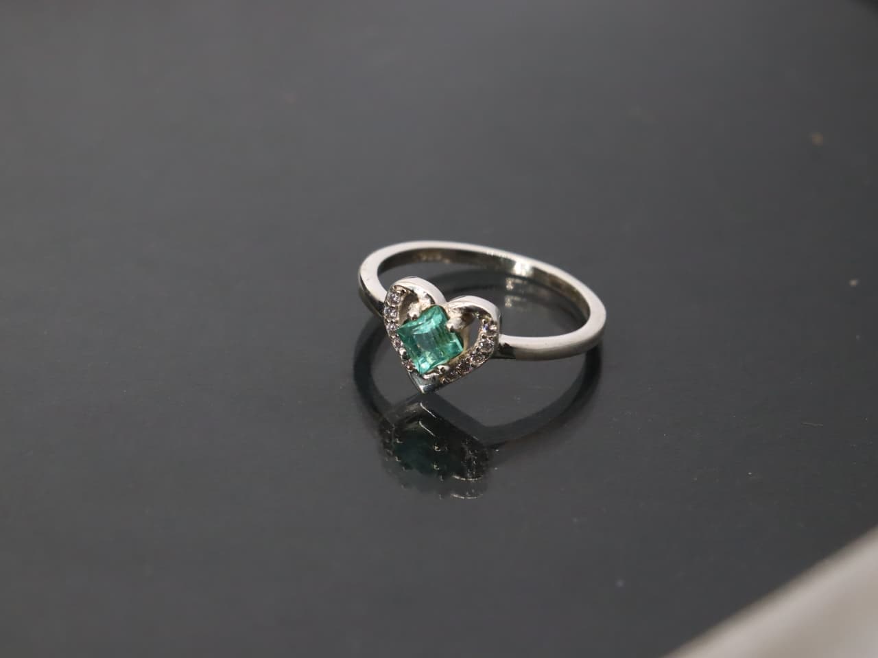 Elegant Swat Emerald Heart Ring in Sterling Silver with Zircon Accents