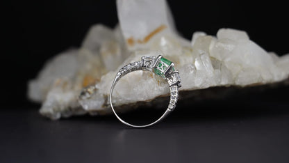 Emerald Silver Ring with Side Zircon – Premium Quality